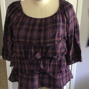 3/4 sleeved Peasant blouse